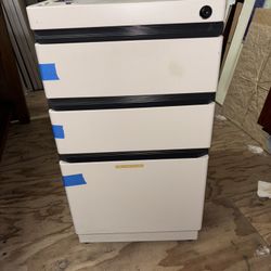 Filing Cabinet 