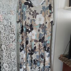 NEW! Women's Plus 1X/2X Dress