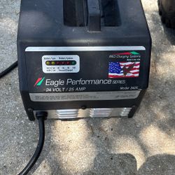 Eagle Performance Series 24v / 25a