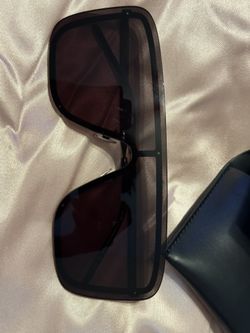Saint Laurant Shades