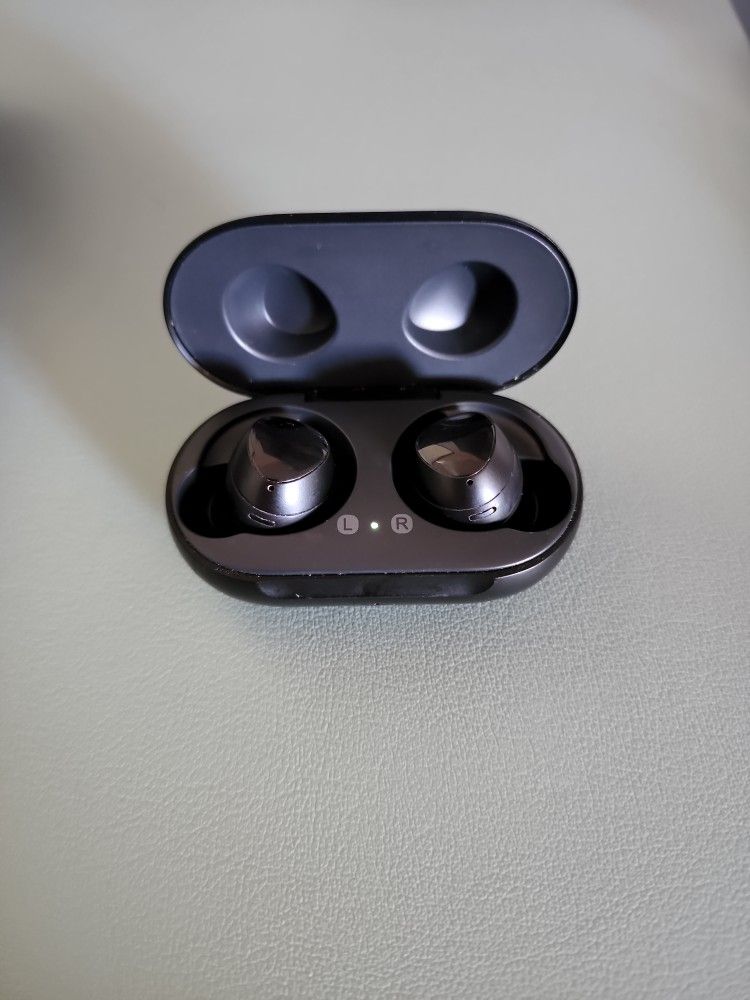 Samsung Galaxy Buds Wireless Headphonez