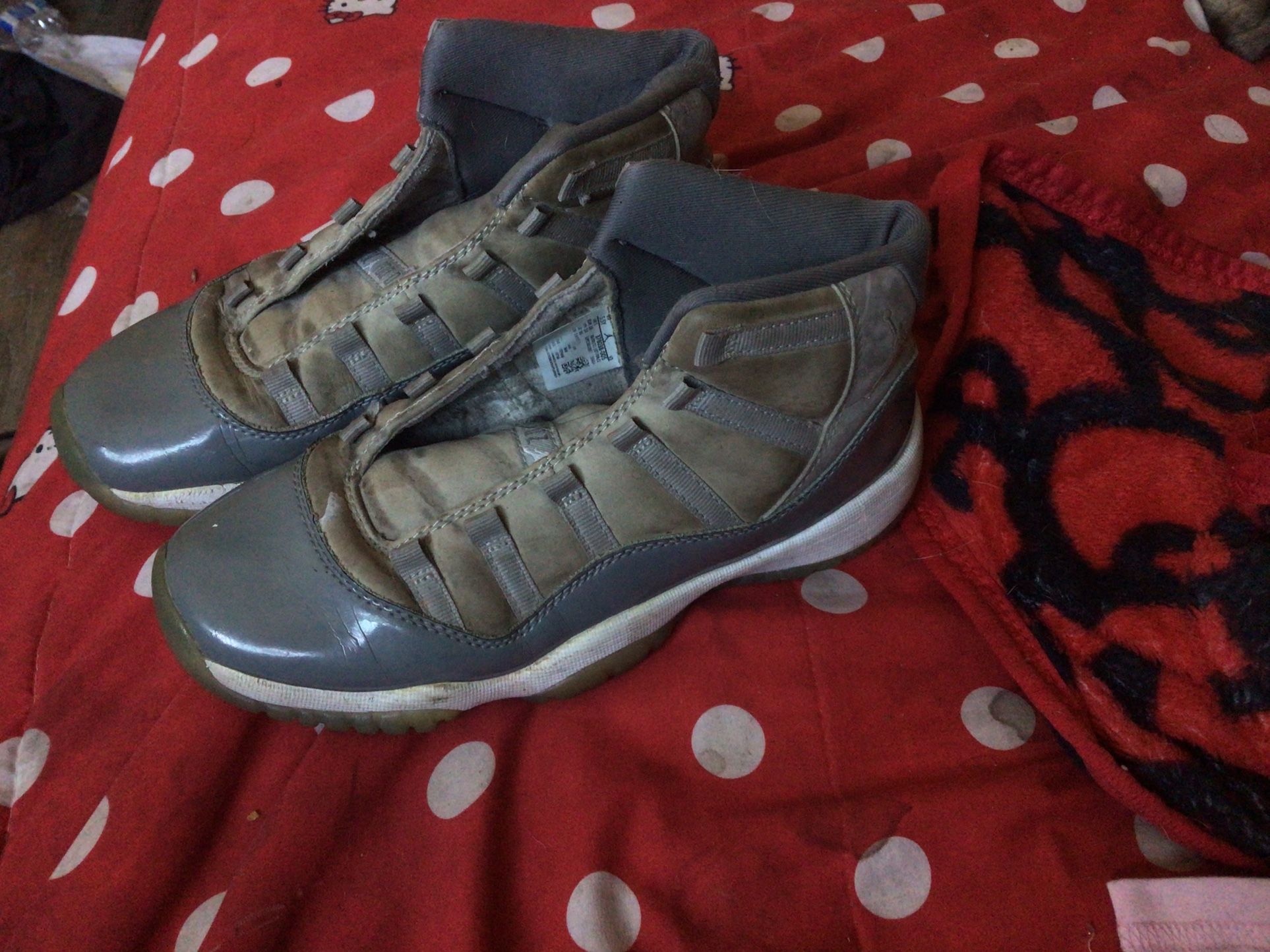 Used Jordan 11s