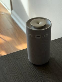 Minimalist Essential Oil Diffuser | Ultrasonic Humidifier | Quiet Mist