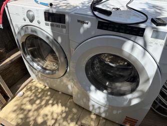 Washer dryer  5 months old