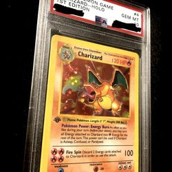 PSA 10 CHARIZARD 1ST EDITION
