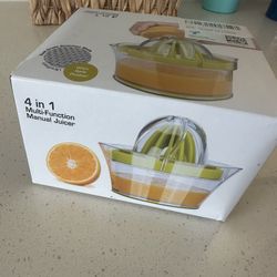 NEW- 4-1 Manual Juicer 
