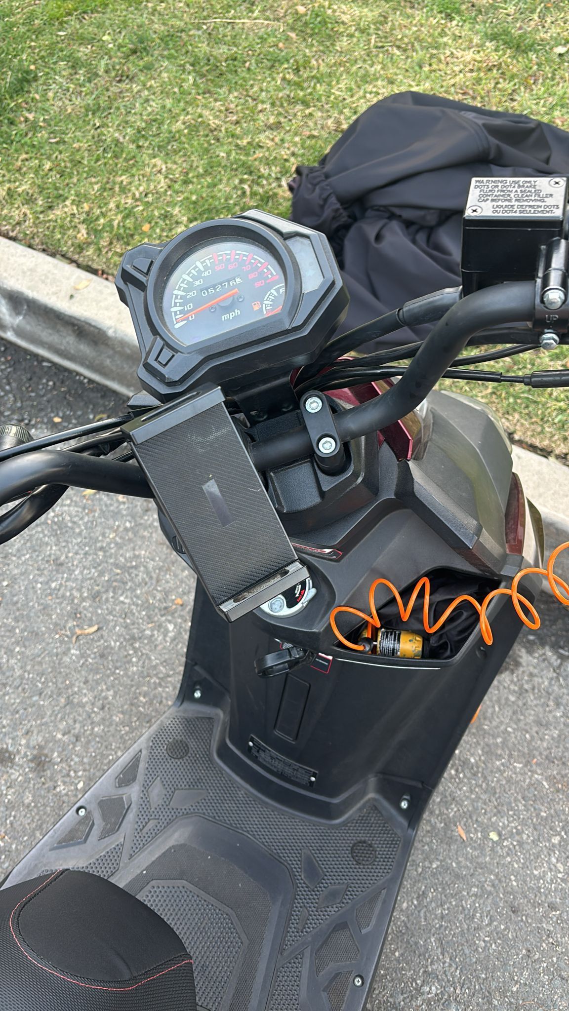 Qianks 2023 wine red