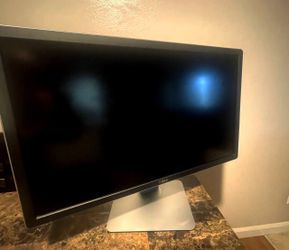 Monitor dell 24 inch