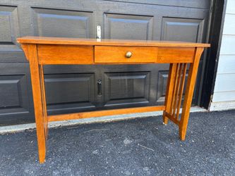🌿 Vintage Oak Entryway / Console Table