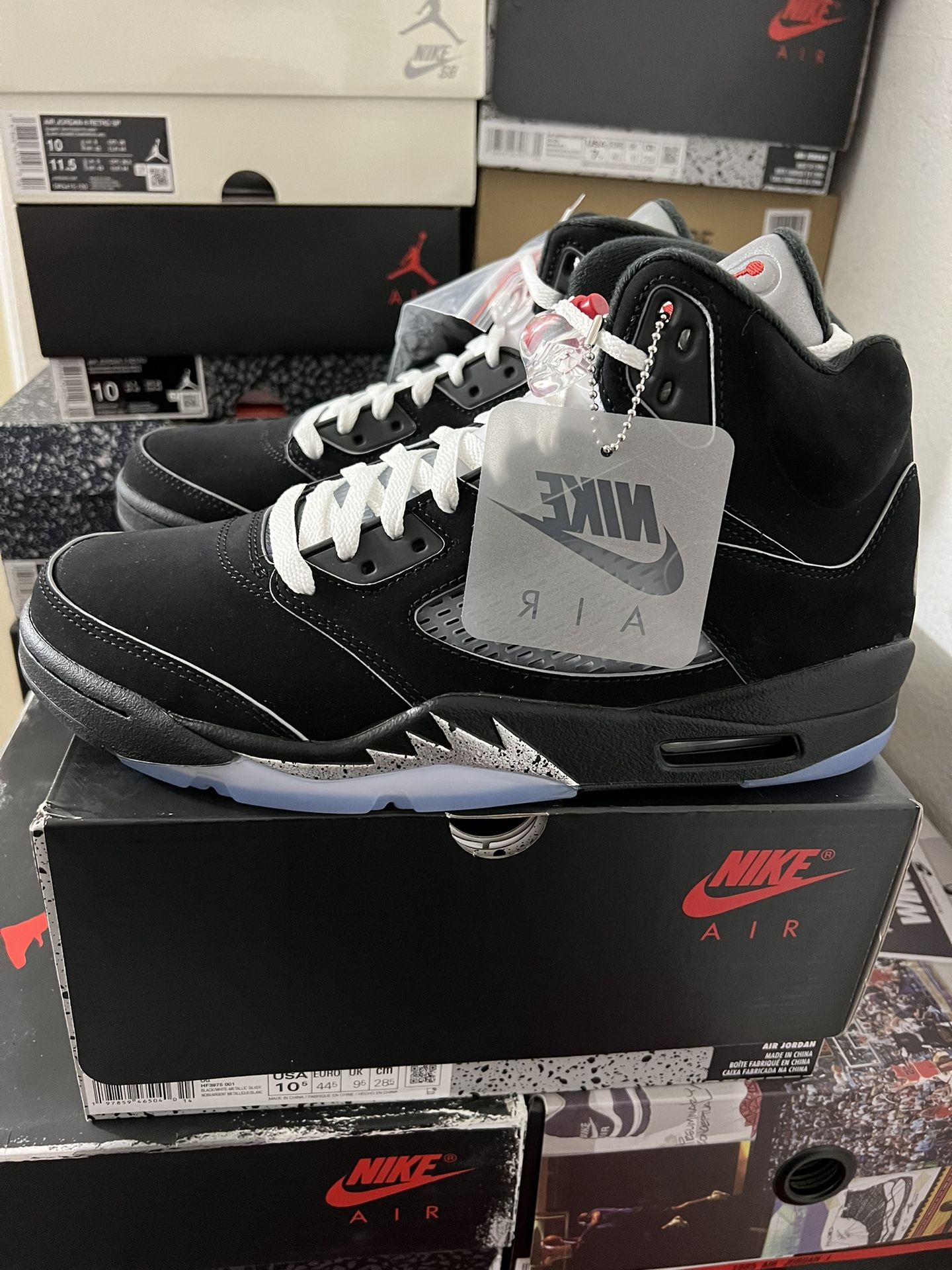 Jordan 5 Metallic Reimagined