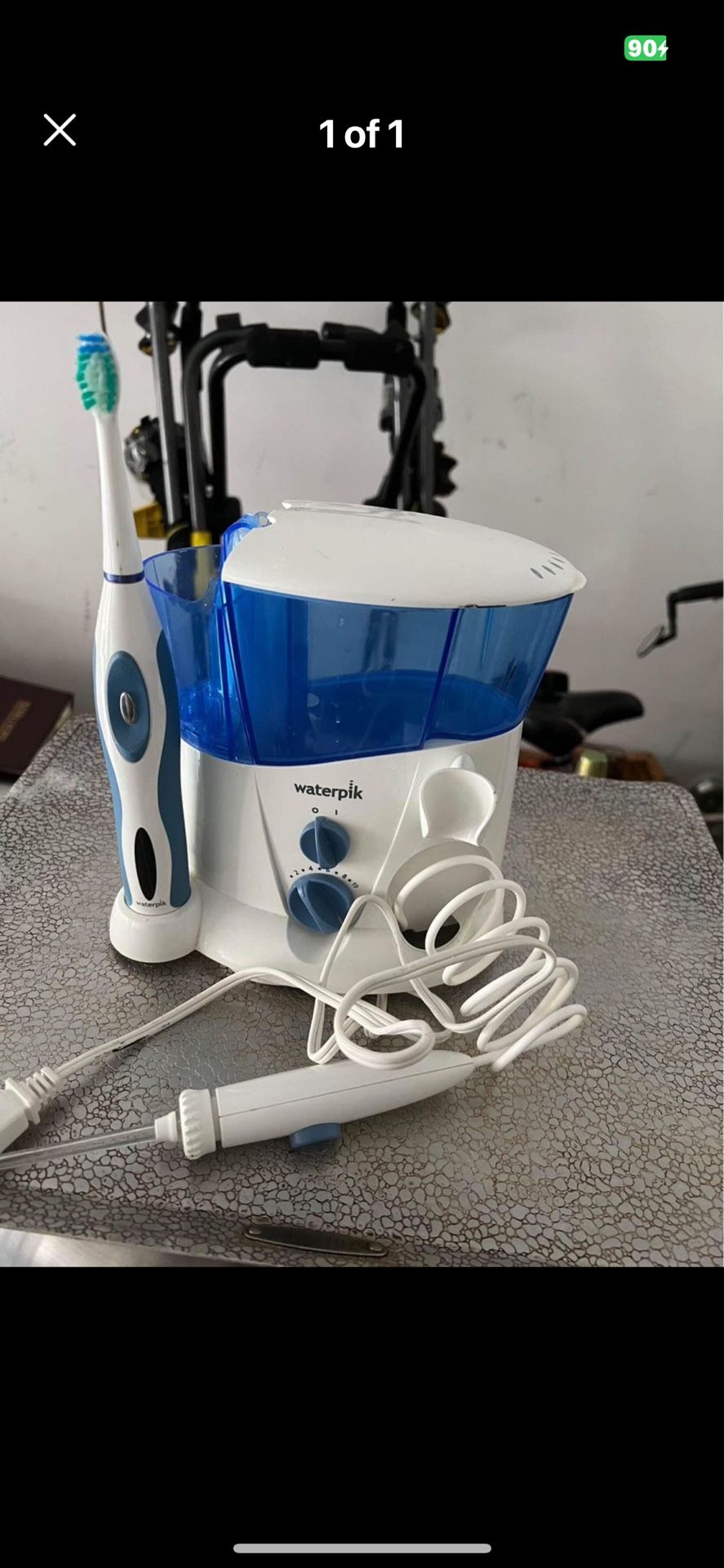 PHILLIPS Waterpick Teeth Cleaning System