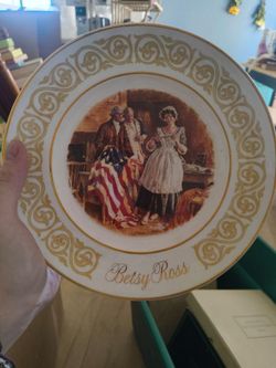 1973 Betsy Ross Avon Plate