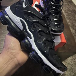 Brand New!!! Vapor Max Size 11 Men 