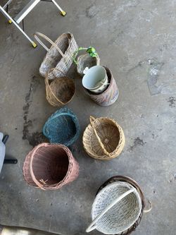 All different size baskets pick five for five dollars Or $1 Each