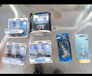 Headlight lamps/bulbs