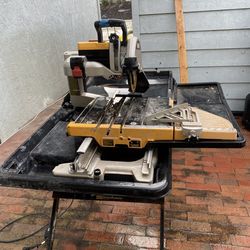 Dewalt 10” Tile Saw