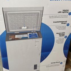 Midea Freezer Or Fridge Chest