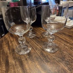 4 Piece Wine Glasses