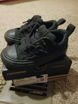 All black 5c toddler converses