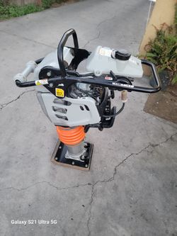 MQ multiquip Mi kasa compactor MTX-70 used 21 hours