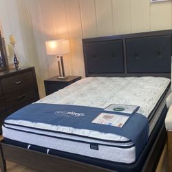 Queen Bedroom Set 4 PC