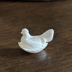 White Miniature Hen On The Nest Magnet