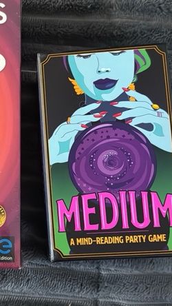 Medium Mind-Reading Party Game