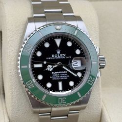 Rolex Submariner 41 Starbucks 126610LV (Full Set)
