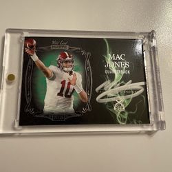 Mac Jones Wildcard Matte Auto 27/35