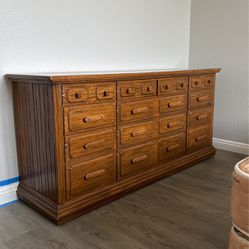Solid Oak Bedroom Furniture 