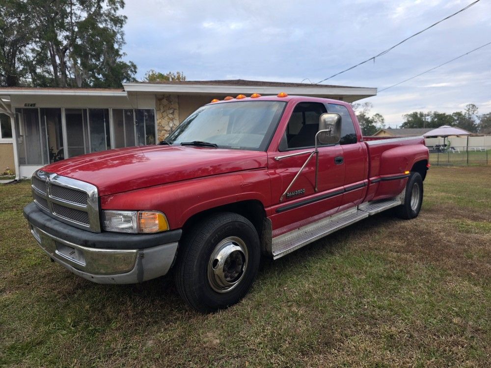 1999 Dodge Cummins 24v Pickup Truck