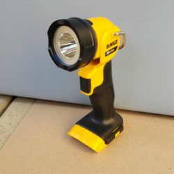 Dewalt 20v Led Flashlight Brand New Tool Only 