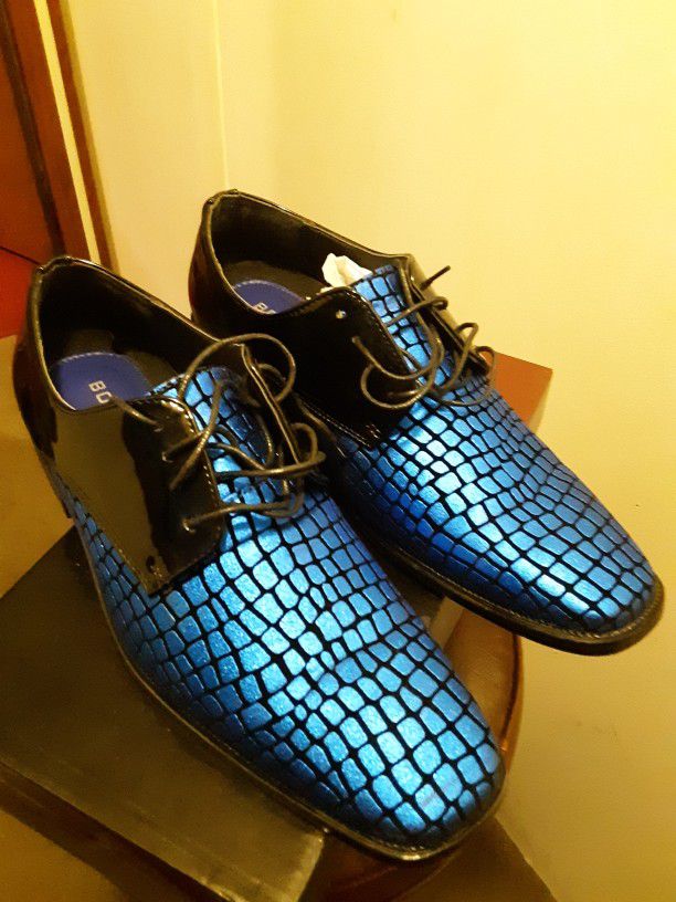 Royal Blue Shoes men's size 10.5 