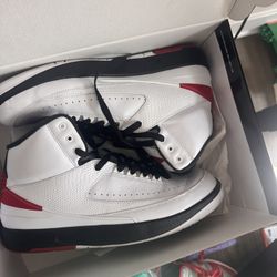 Jordan 2 Chicago; Size 12