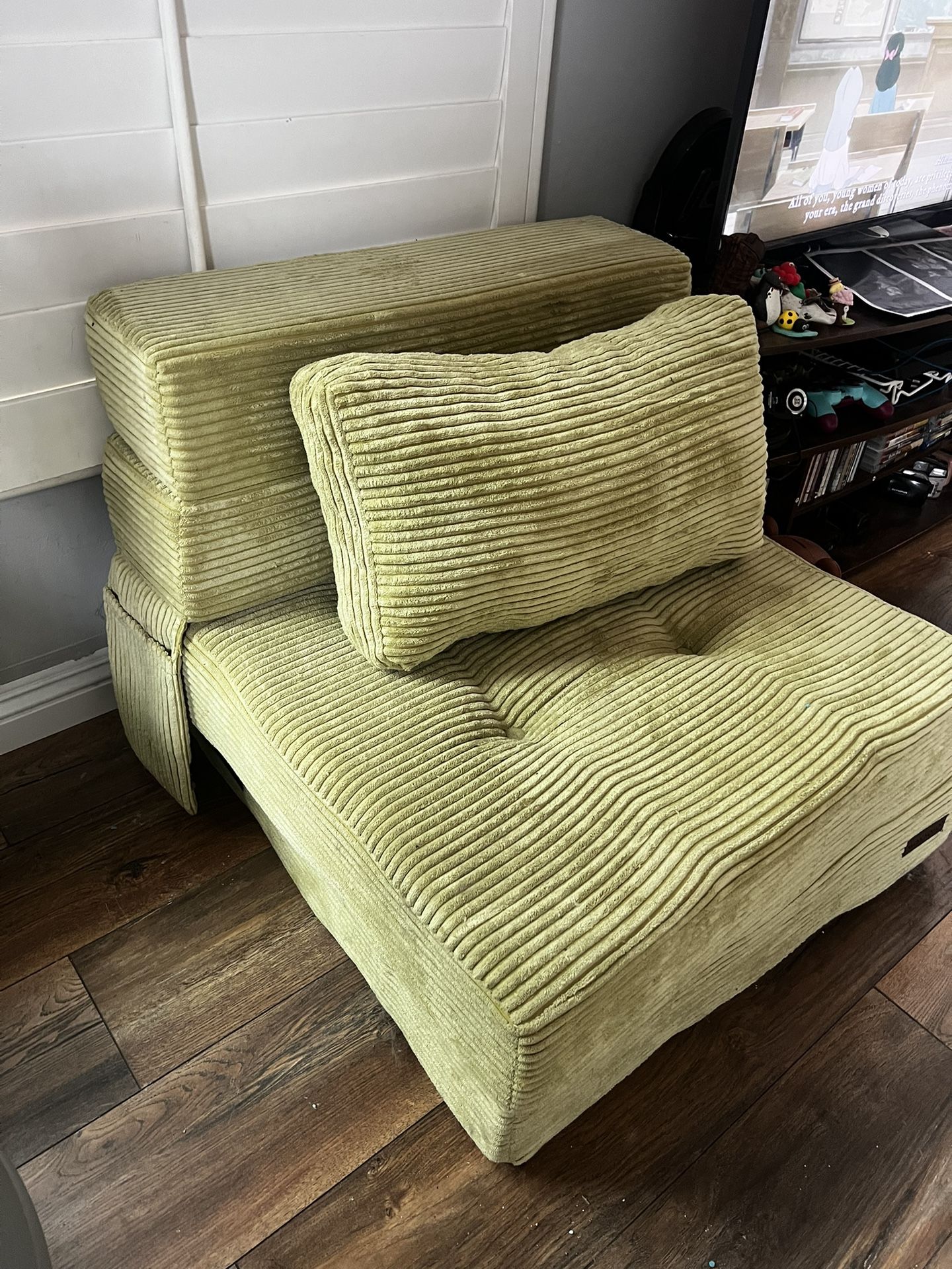 New Foldable Couch/ Futon Bed