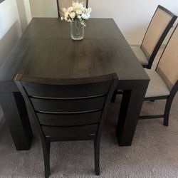 Dining Set