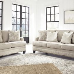 Claredon Linen Living Room Set

