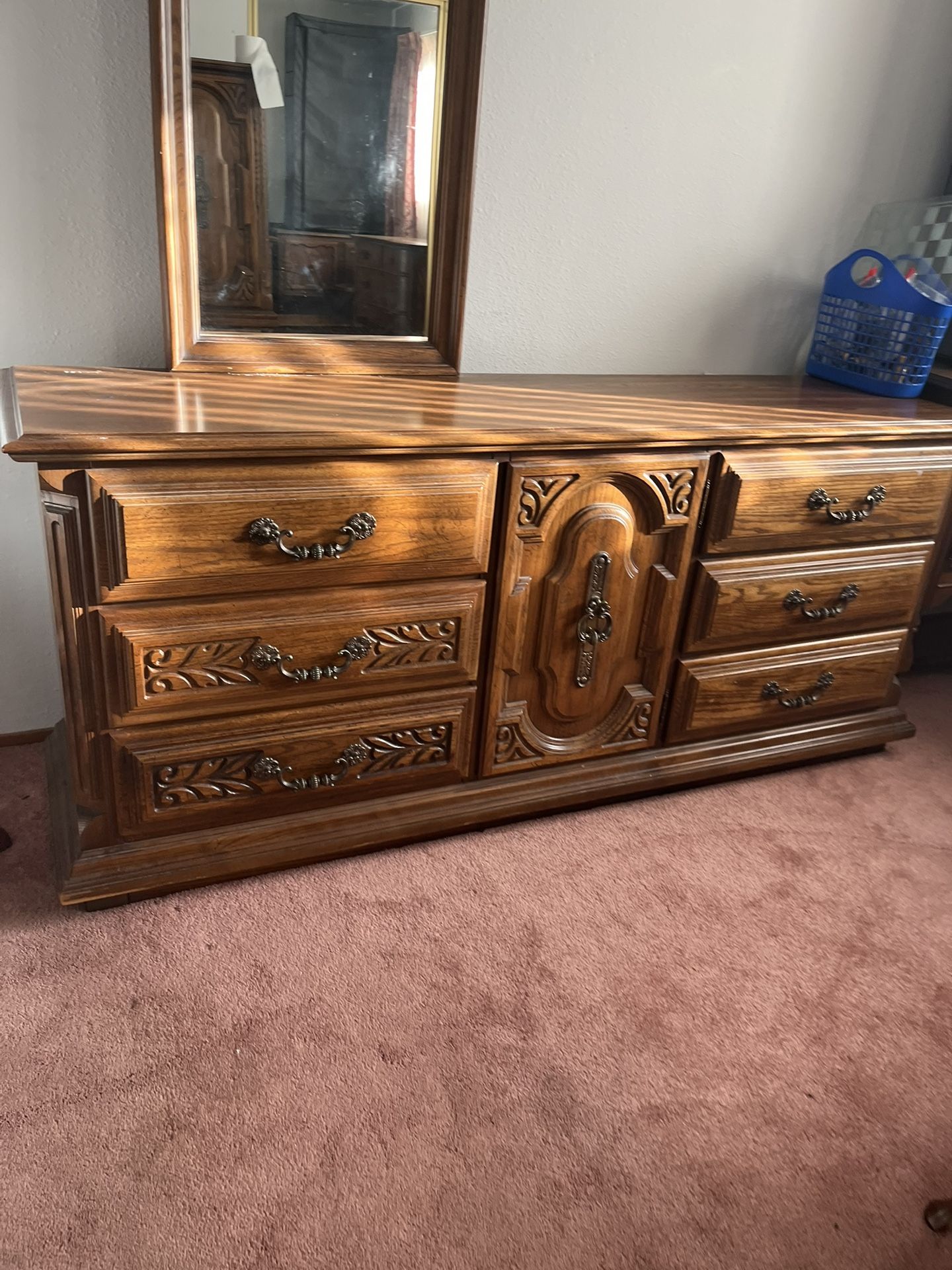 Sumter cabinet Marquessa collection