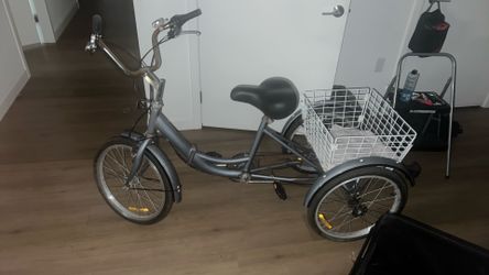 Tricycle
