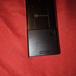 Excellent Condition Seagate Xbox Expansion Card 2TB 