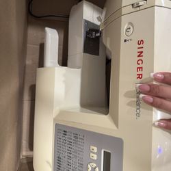 Singer Sewing Machine
