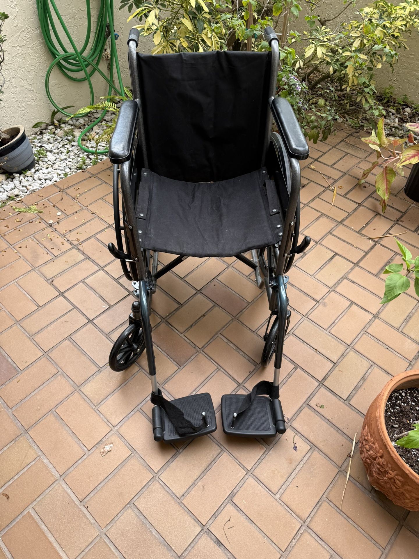 Lightweight Wheelchair