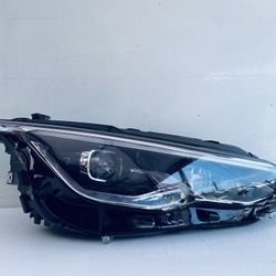 2022-2024 VOLKSWAGEN GOLF GTI RIGHT PASSENGER SIDE HEADLIGHT LED OEM ADAPTIVE