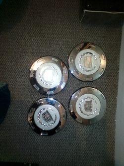 Cadillac Escalade 22 Factory Wheel Centers