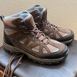 Hiking Shoes 