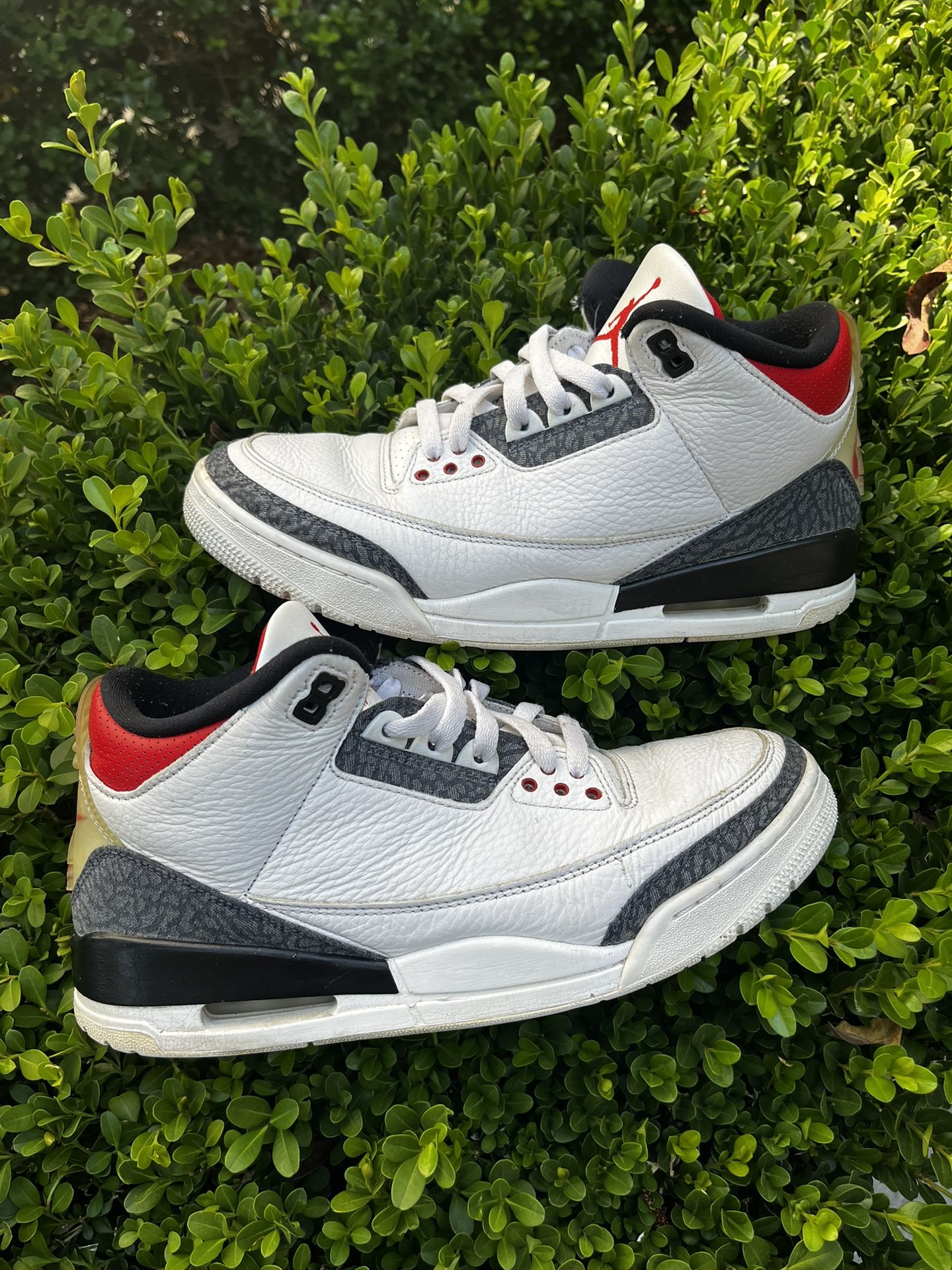 Size 9.5 - Jordan 3 Retro Denim SE Fire Red 2020
