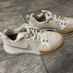 Nike basketball Shoes 