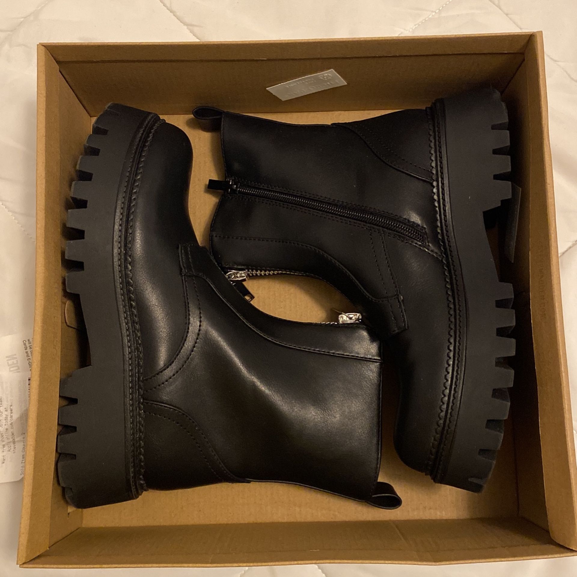 Steve Madden Boots