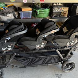 Triplet Stroller/car Seats 