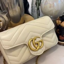 Crossbody Shoulder Bag
